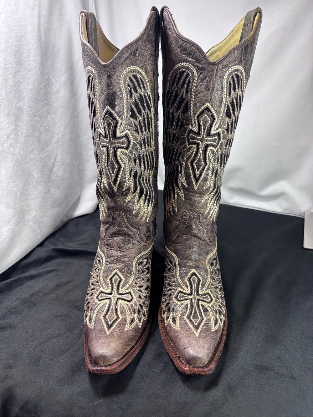 Corral Women’s Sequin Wing & Cross Inlay Western Boots Square Toe Women’s Sz 7.5 - Picture 3 of 10